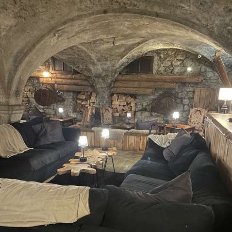 Elise bar sofa and tables