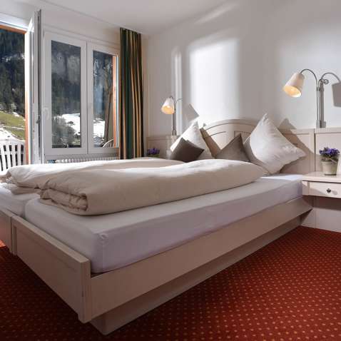 A double room in the Hotel Silberhorn Lauterbrunnen