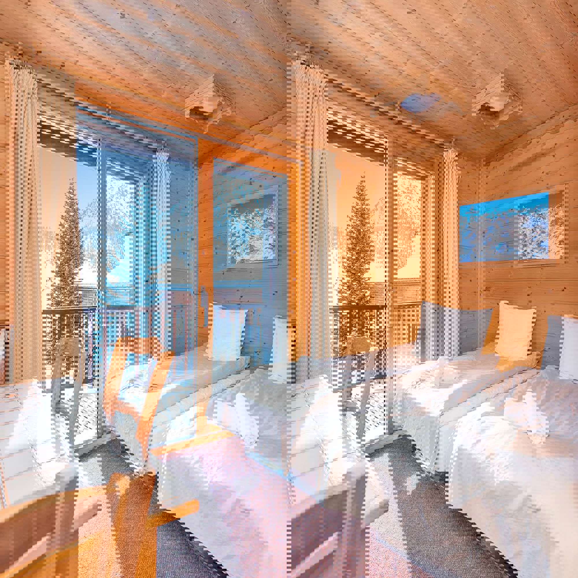 in Montgenèvre Family room with balcony in the Chalet-Hotel Lucille